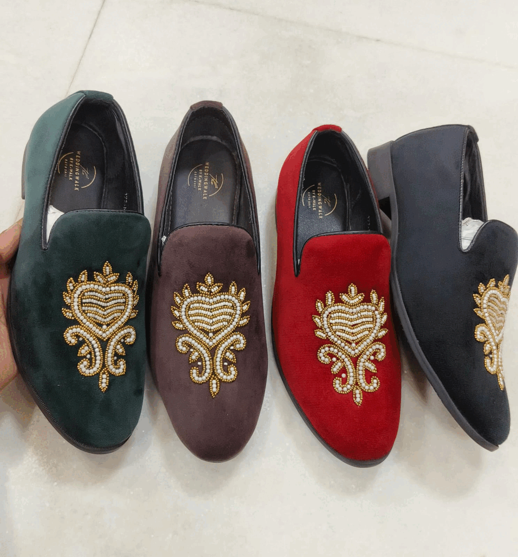 Ethnic footwear style 014