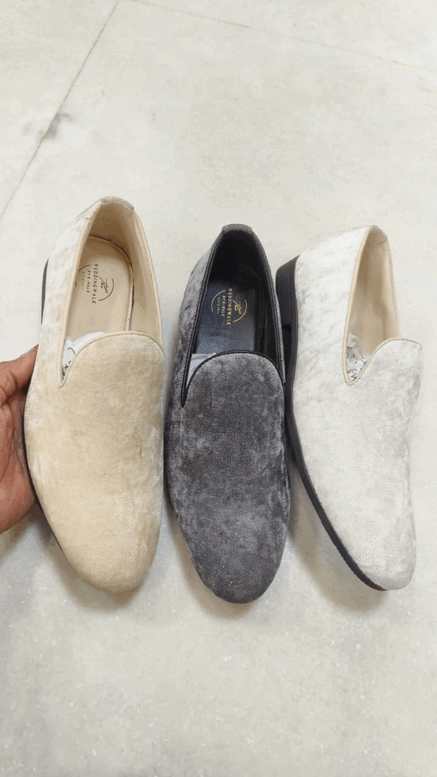 Ethnic footwear style 017