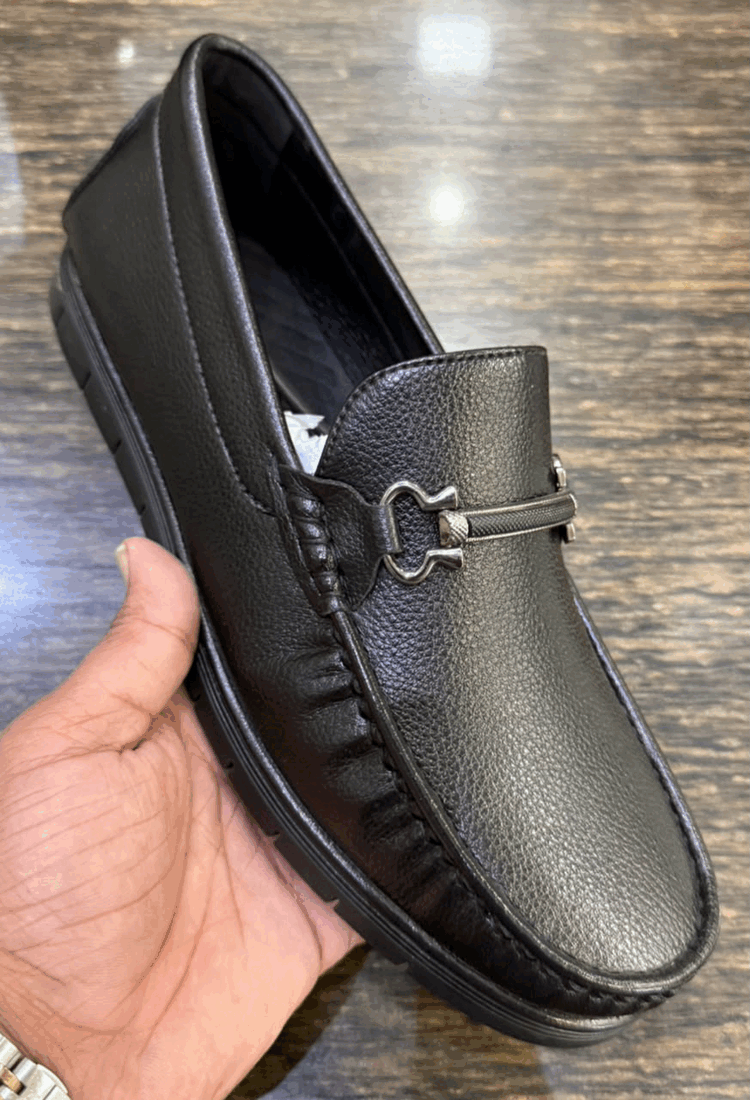 Loafers footwear style 010